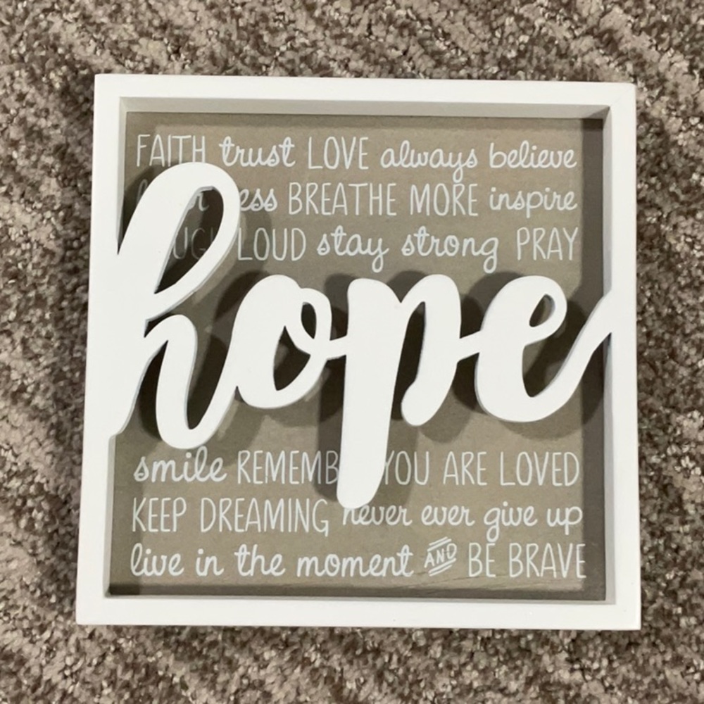*Hope* standing frame decor or wall hang - Picture 2 of 2